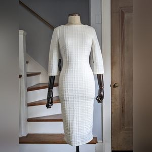 The Limited by Eva Longoria White Knot Dress size Small